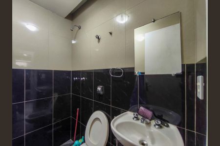 Apartamento à venda com 70m², 2 quartos e 1 vagaBanheiro Corredor