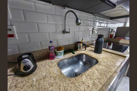 Apartamento à venda com 70m², 2 quartos e 1 vagaCozinha e Área de Serviço