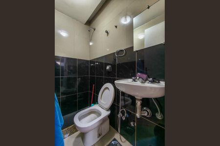 Apartamento à venda com 70m², 2 quartos e 1 vagaBanheiro Corredor