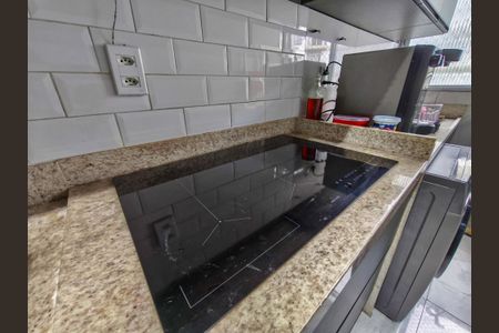 Apartamento à venda com 70m², 2 quartos e 1 vagaCozinha e Área de Serviço