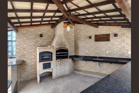 Apartamento à venda com 70m², 2 quartos e 1 vagaÁrea comum - Churrasqueira