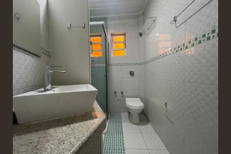 Casa à venda com 213m², 5 quartos e 2 vagasBanheiro da Suíte 1