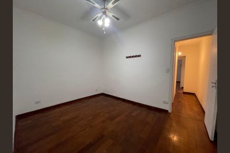 Casa à venda com 213m², 5 quartos e 2 vagasSuíte 1