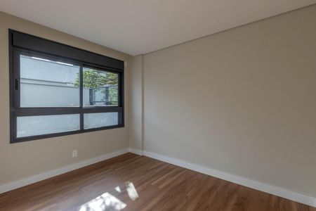 Apartamento à venda com 131m², 3 quartos e 2 vagas Apartamento à venda com 131m², 3 quartos e 2 vagasQuarto 3