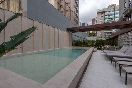 Apartamento à venda com 171m², 3 quartos e 2 vagasÁrea comum - Piscina