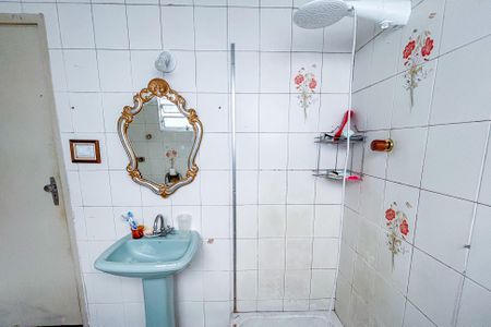 Casa para alugar com 190m², 3 quartos e 2 vagasBanheiro