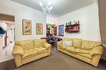 Casa para alugar com 190m², 3 quartos e 2 vagasSala