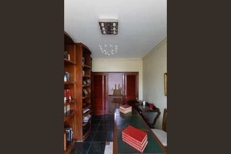 Casa para alugar com 720m², 6 quartos e 8 vagasQuarto 6 