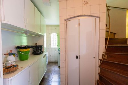 Casa para alugar com 720m², 6 quartos e 8 vagasÁrea de Serviço