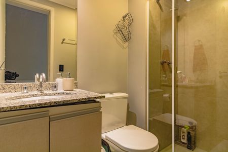 Apartamento à venda com 71m², 2 quartos e 1 vagaBanheiro Social