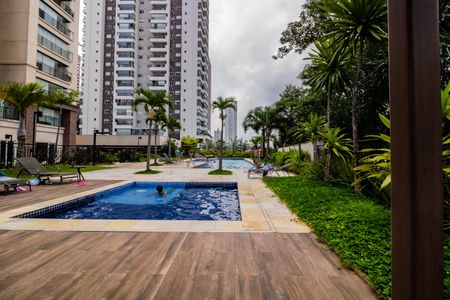 Apartamento à venda com 71m², 2 quartos e 1 vagaÁrea comum