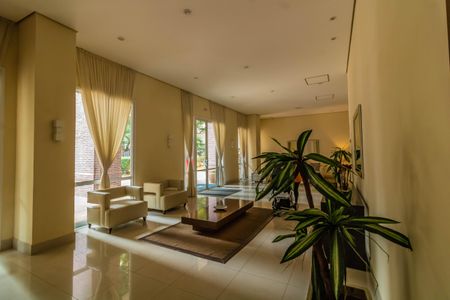 Apartamento à venda com 71m², 2 quartos e 1 vagaÁrea comum