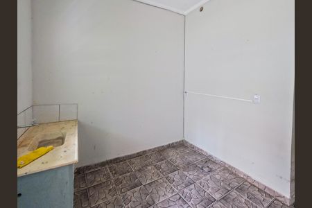 Casa para alugar com 40m², 1 quarto e sem vaga Casa para alugar com 40m², 1 quarto e sem vagaCozinha