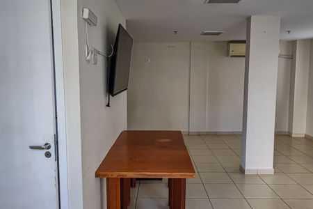 Apartamento à venda com 60m², 2 quartos e 1 vagaárea comum