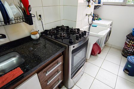 Apartamento à venda com 60m², 2 quartos e 1 vagacozinha e área de serviço