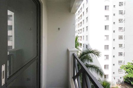 Apartamento à venda com 80m², 3 quartos e 1 vagaVaranda