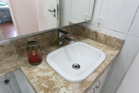 Apartamento à venda com 60m², 3 quartos e 1 vagaBanheiro