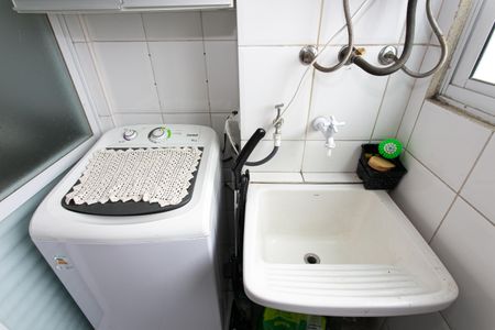 Apartamento à venda com 60m², 3 quartos e 1 vagaÁrea de Serviço