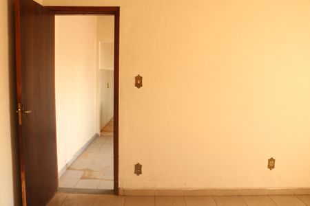 Casa à venda com 492m², 4 quartos e 1 vagaCasa 1 - Quarto