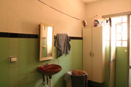 Casa à venda com 492m², 4 quartos e 1 vagaCasa 3 - Banheiro