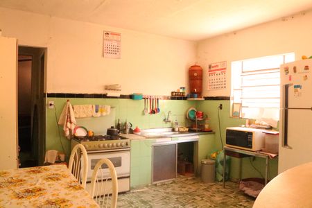 Casa à venda com 492m², 4 quartos e 1 vagaCasa 3 - Cozinha