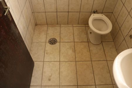 Casa à venda com 492m², 4 quartos e 1 vagaCasa 1 - Banheiro