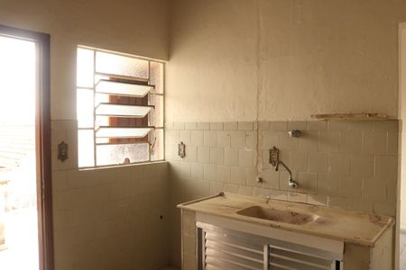 Casa à venda com 492m², 4 quartos e 1 vagaCasa 1 - Cozinha