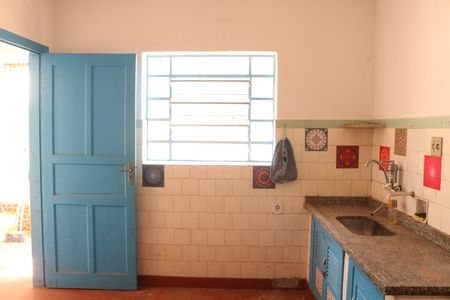 Casa à venda com 492m², 4 quartos e 1 vagaCasa 2 - Cozinha