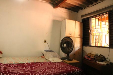 Casa à venda com 492m², 4 quartos e 1 vagaCasa 3 - Quarto 2