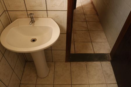 Casa à venda com 492m², 4 quartos e 1 vagaCasa 1 - Banheiro