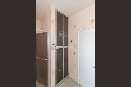 Casa à venda com 296m², 4 quartos e 2 vagasBanheiro da Suíte