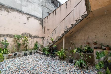 Casa à venda com 296m², 4 quartos e 2 vagasQuintal