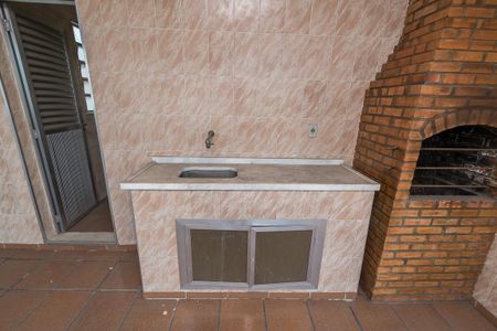 Casa à venda com 296m², 4 quartos e 2 vagasSalão coberto do terraço