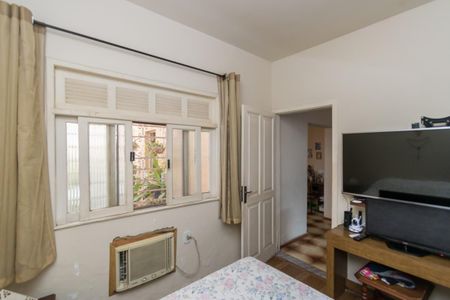 Casa à venda com 296m², 4 quartos e 2 vagasQuarto 1