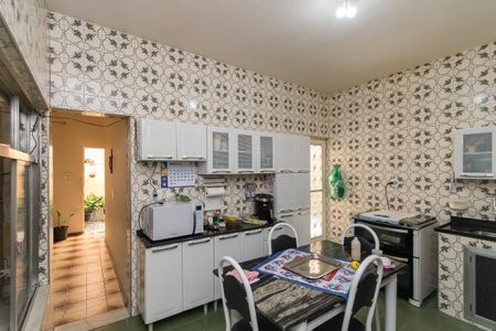 Casa à venda com 296m², 4 quartos e 2 vagasCozinha