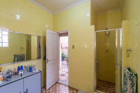 Casa à venda com 296m², 4 quartos e 2 vagasBanheiro Social 2