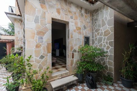 Casa à venda com 296m², 4 quartos e 2 vagasVaranda e garagem