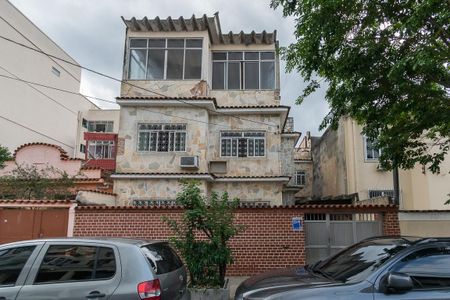 Casa à venda com 296m², 4 quartos e 2 vagasFachada do imóvel