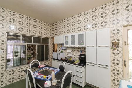 Casa à venda com 296m², 4 quartos e 2 vagasCozinha