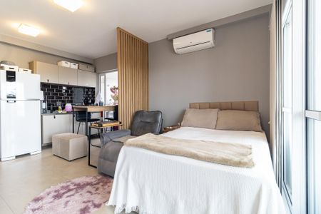 Studio à venda com 35m², 1 quarto e 1 vaga Studio à venda com 35m², 1 quarto e 1 vagaStudio