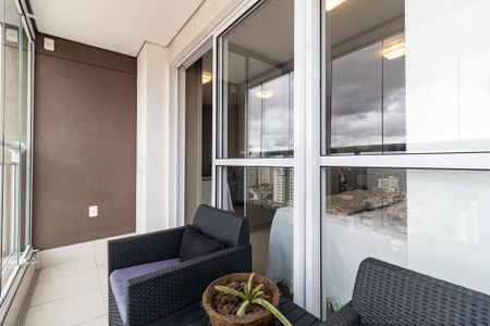 Studio à venda com 35m², 1 quarto e 1 vaga Studio à venda com 35m², 1 quarto e 1 vagaVaranda