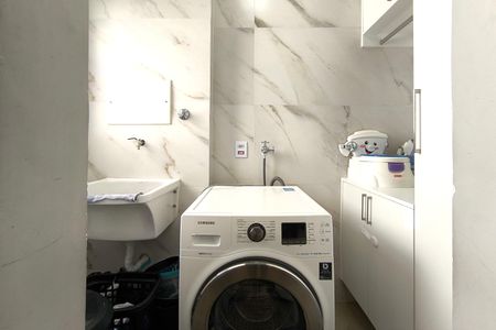 Apartamento à venda com 136m², 3 quartos e 2 vagasÁrea de Serviço