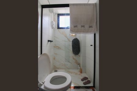 Apartamento à venda com 91m², 3 quartos e 2 vagas Apartamento à venda com 91m², 3 quartos e 2 vagasBanheiro da Suíte