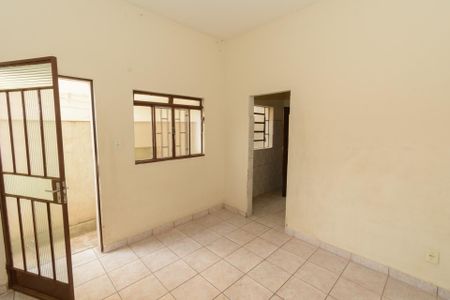 Casa à venda com 47m², 4 quartos e 1 vagaCasa 2 - Sala