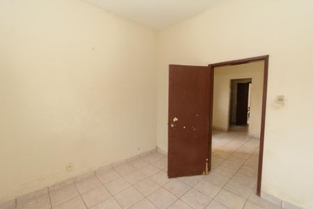 Casa à venda com 47m², 4 quartos e 1 vagaCasa 2 - Quarto
