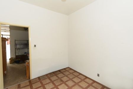 Casa à venda com 47m², 4 quartos e 1 vagaQuarto 2