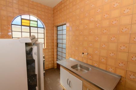 Casa à venda com 47m², 4 quartos e 1 vagaCozinha