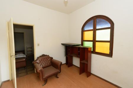 Casa à venda com 47m², 4 quartos e 1 vagaQuarto 1