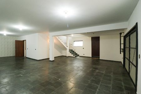 Casa à venda com 362m², 4 quartos e 5 vagasGaragem