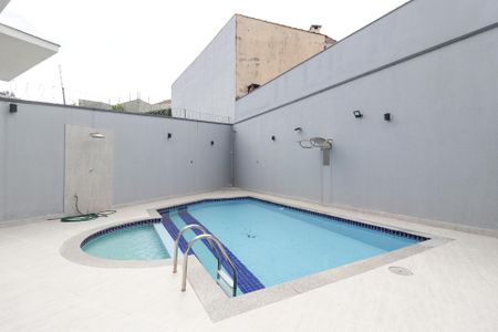 Casa à venda com 362m², 4 quartos e 5 vagasPiscina e Churrasqueira